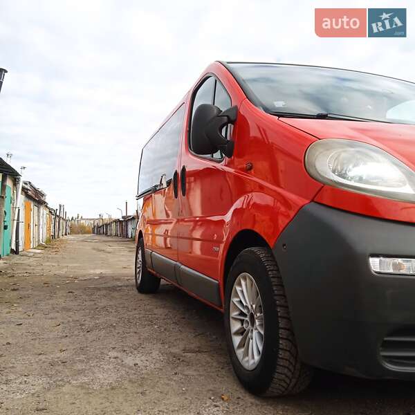 Мінівен Opel Vivaro 2002 в Рівному фото 9 Мінівен Opel Vivaro 2002 в Рівному
