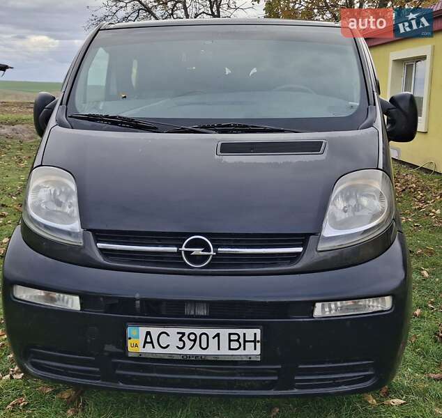 Мінівен Opel Vivaro 2005 в  фото Мінівен Opel Vivaro 2005 в