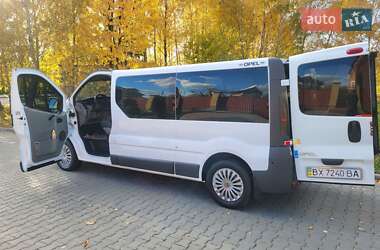 Минивэн Opel Vivaro 2006 в 