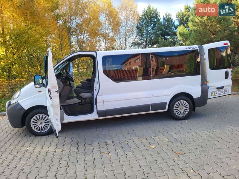 Мінівен Opel Vivaro 2006 в Хмельницькому фото 42 Мінівен Opel Vivaro 2006 в Хмельницькому
