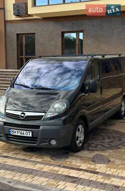 Минивэн Opel Vivaro 2014 в Измаиле
