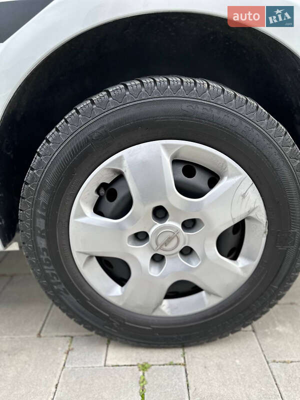 Минивэн Opel Vivaro 2014 в Ровно фото 22 Минивэн Opel Vivaro 2014 в Ровно