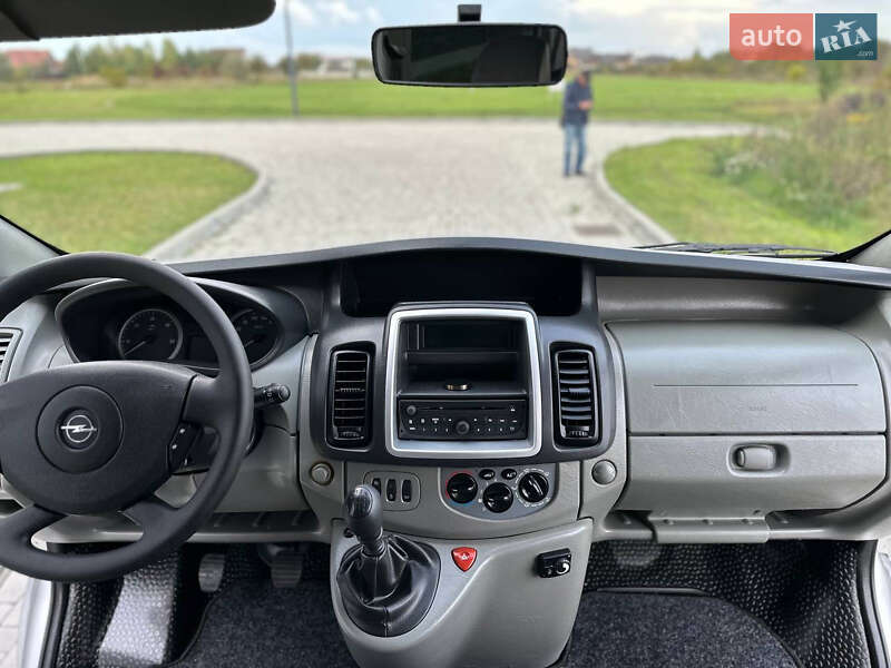 Минивэн Opel Vivaro 2014 в Ровно фото 38 Минивэн Opel Vivaro 2014 в Ровно