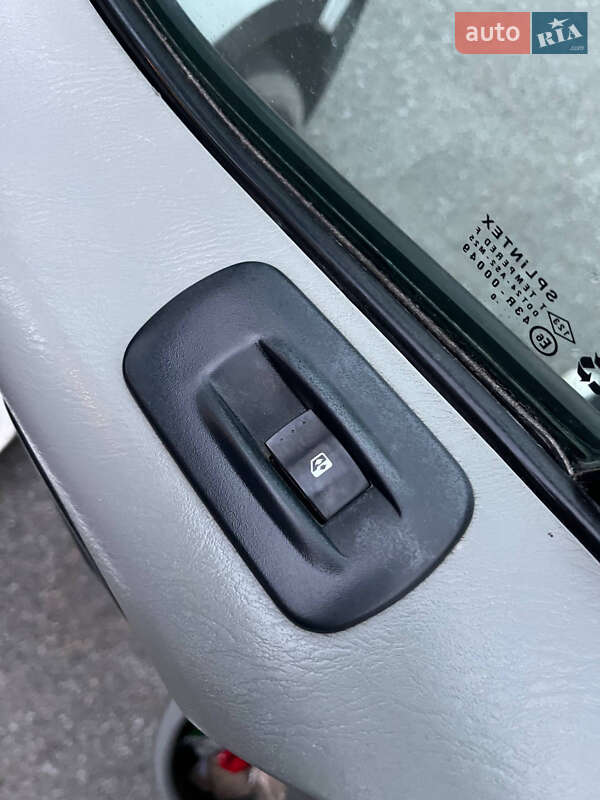 Минивэн Opel Vivaro 2010 в Бережанах