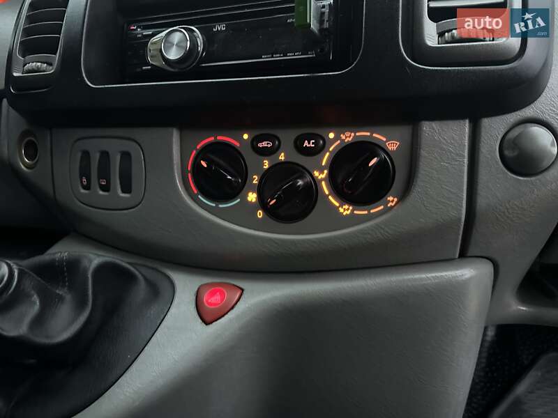 Минивэн Opel Vivaro 2005 в Луцке фото 25 Минивэн Opel Vivaro 2005 в Луцке