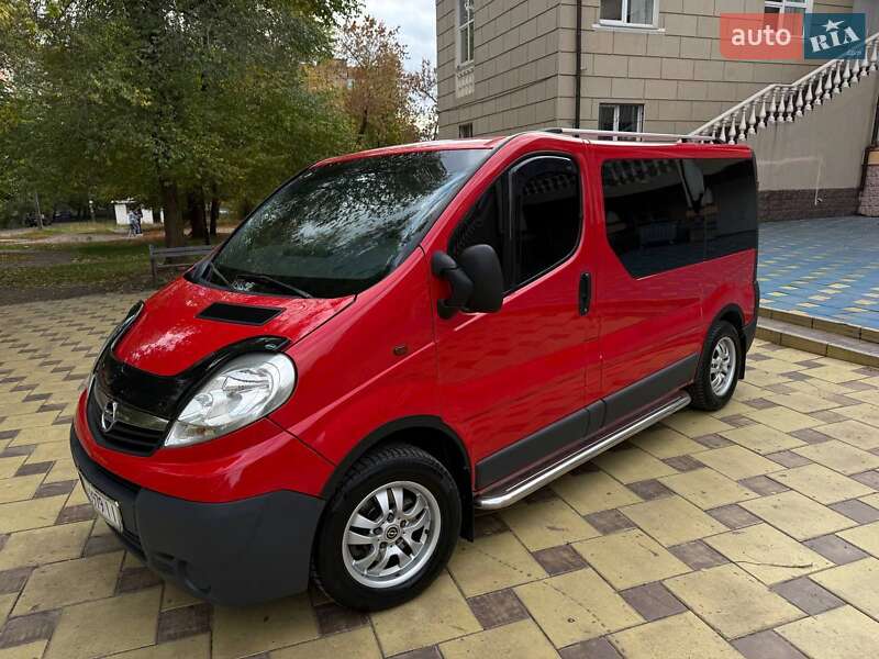 Минивэн Opel Vivaro 2008 в Кривом Роге фото 7 Минивэн Opel Vivaro 2008 в Кривом Роге