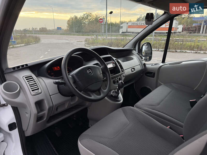 Грузовой фургон Opel Vivaro 2014 в Радивилове фото 17 Грузовой фургон Opel Vivaro 2014 в Радивилове