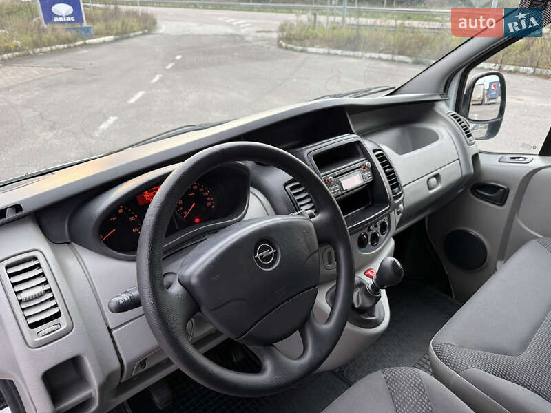 Грузовой фургон Opel Vivaro 2014 в Радивилове фото 19 Грузовой фургон Opel Vivaro 2014 в Радивилове