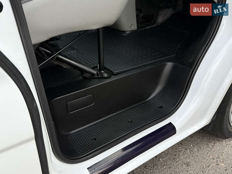 Грузовой фургон Opel Vivaro 2014 в Радивилове фото 26 Грузовой фургон Opel Vivaro 2014 в Радивилове