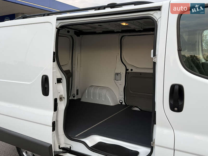Грузовой фургон Opel Vivaro 2014 в Радивилове фото 30 Грузовой фургон Opel Vivaro 2014 в Радивилове
