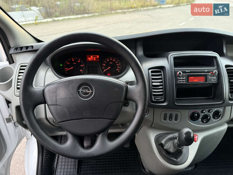 Грузовой фургон Opel Vivaro 2014 в Радивилове фото 38 Грузовой фургон Opel Vivaro 2014 в Радивилове