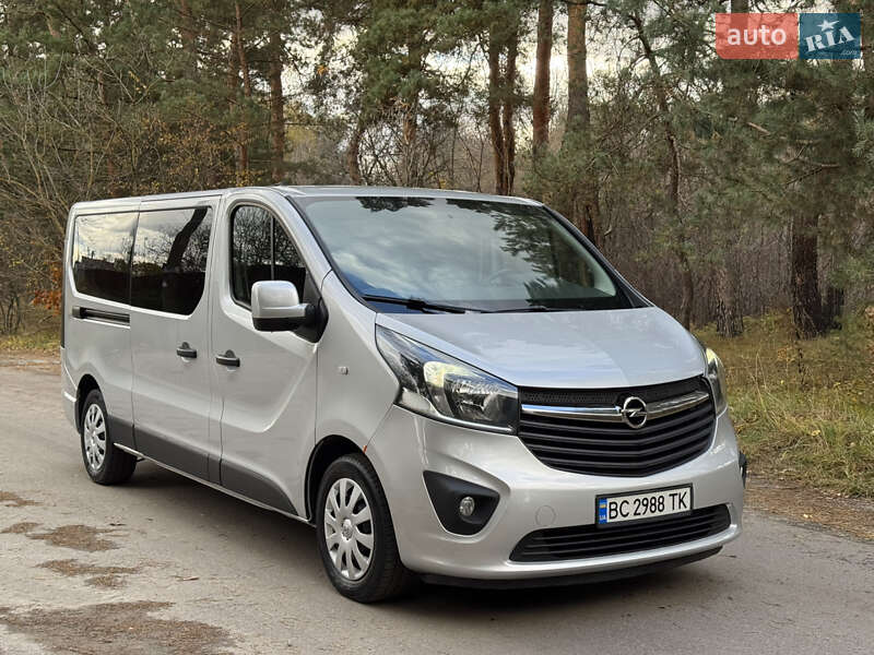 Минивэн Opel Vivaro 2016 в Киеве фото Минивэн Opel Vivaro 2016 в Киеве