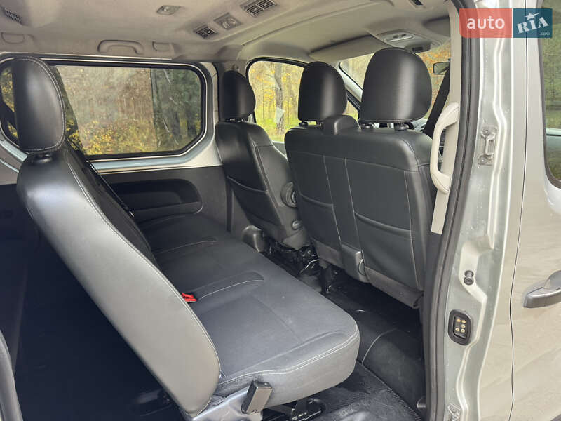 Минивэн Opel Vivaro 2016 в Киеве фото 22 Минивэн Opel Vivaro 2016 в Киеве