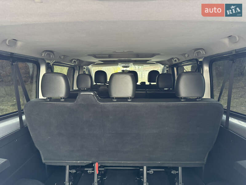 Минивэн Opel Vivaro 2016 в Киеве фото 24 Минивэн Opel Vivaro 2016 в Киеве