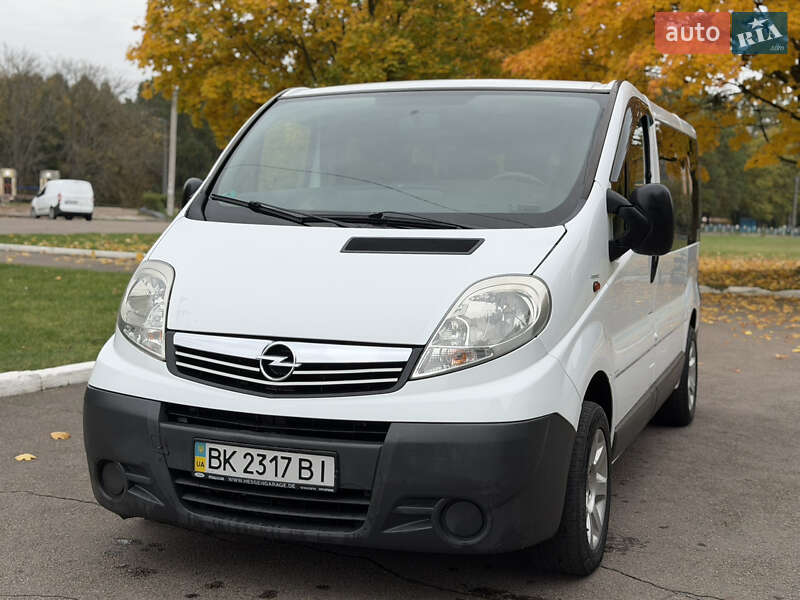 Минивэн Opel Vivaro 2006 в Ровно фото 14 Минивэн Opel Vivaro 2006 в Ровно