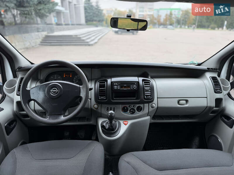 Минивэн Opel Vivaro 2006 в Ровно фото 40 Минивэн Opel Vivaro 2006 в Ровно