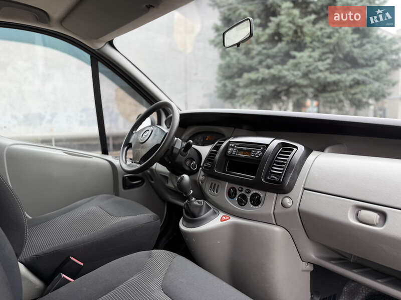 Минивэн Opel Vivaro 2006 в Ровно фото 50 Минивэн Opel Vivaro 2006 в Ровно