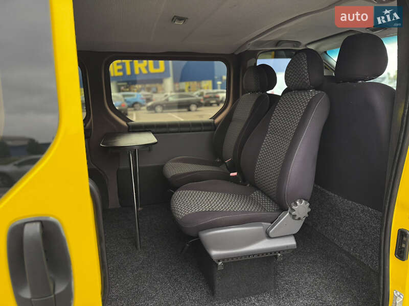 Минивэн Opel Vivaro 2009 в Виннице