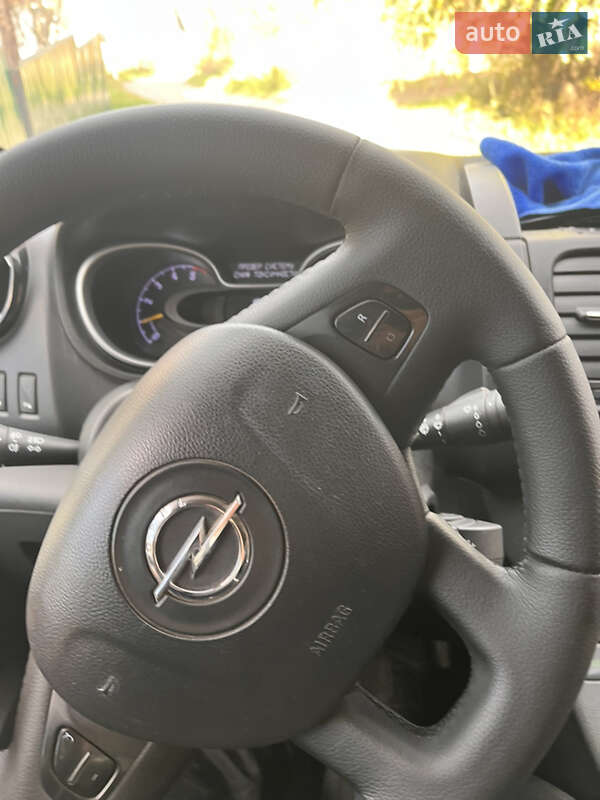 Минивэн Opel Vivaro 2015 в Надворной фото 11 Минивэн Opel Vivaro 2015 в Надворной