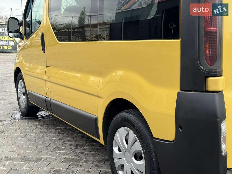 Минивэн Opel Vivaro 2004 в Звягеле фото 13 Минивэн Opel Vivaro 2004 в Звягеле