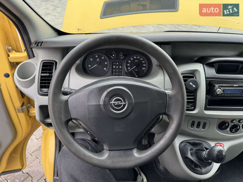 Минивэн Opel Vivaro 2004 в Звягеле фото 31 Минивэн Opel Vivaro 2004 в Звягеле