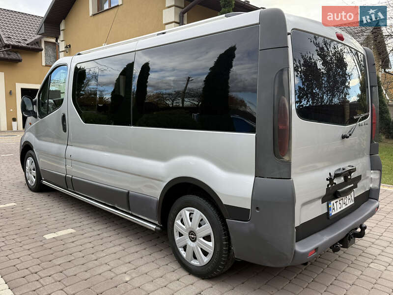 Мінівен Opel Vivaro 2004 в Косові фото 6 Мінівен Opel Vivaro 2004 в Косові