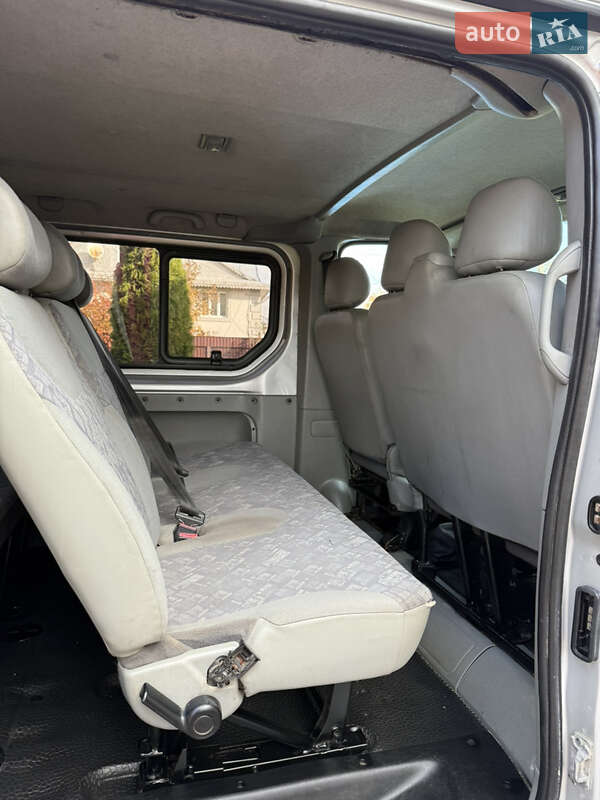 Мінівен Opel Vivaro 2004 в Косові фото 20 Мінівен Opel Vivaro 2004 в Косові