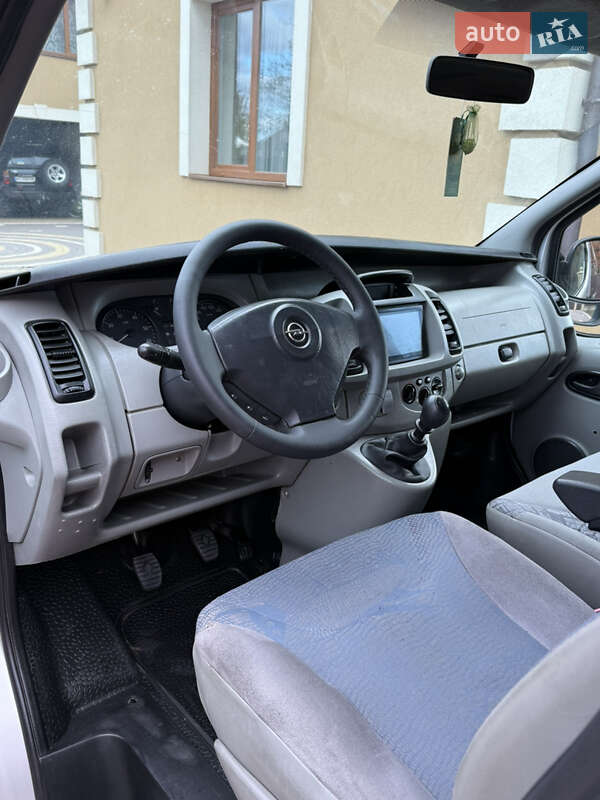 Мінівен Opel Vivaro 2004 в Косові фото 26 Мінівен Opel Vivaro 2004 в Косові