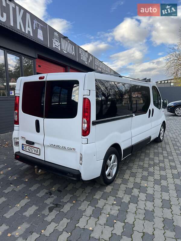 Минивэн Opel Vivaro 2007 в Черновцах