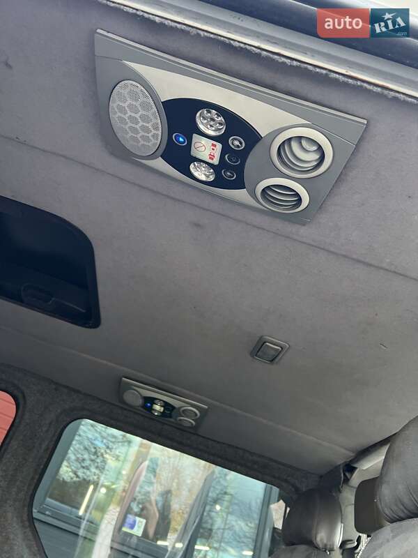 Минивэн Opel Vivaro 2007 в Черновцах