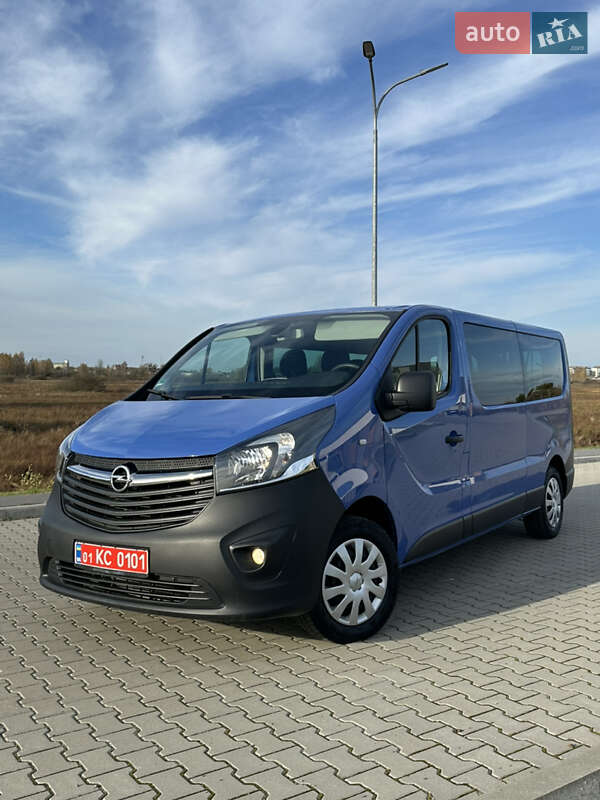Мінівен Opel Vivaro 2015 в Ковелі