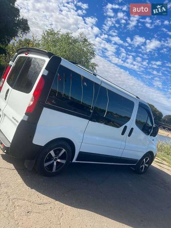 Минивэн Opel Vivaro 2008 в Балте фото 8 Минивэн Opel Vivaro 2008 в Балте