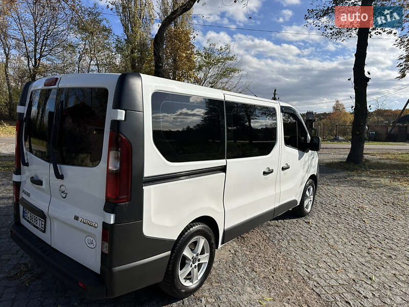 Минивэн Opel Vivaro 2016 в Львове фото 5 Минивэн Opel Vivaro 2016 в Львове