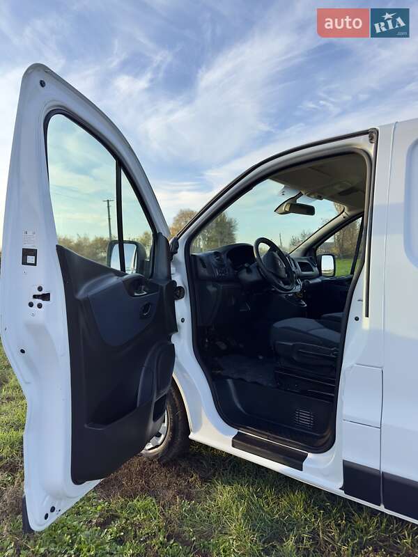 Грузовой фургон Opel Vivaro 2016 в Петриковке фото 7 Грузовой фургон Opel Vivaro 2016 в Петриковке