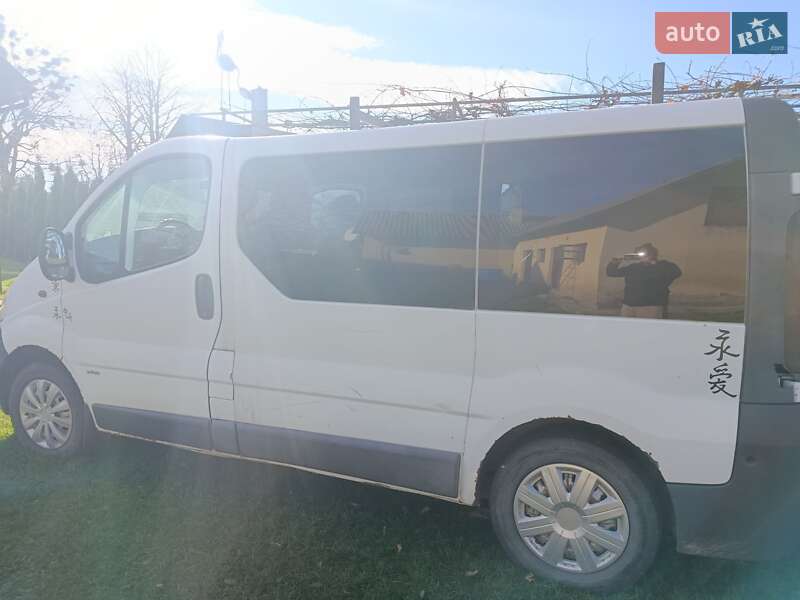 Минивэн Opel Vivaro 2001 в Яворове фото 2 Минивэн Opel Vivaro 2001 в Яворове