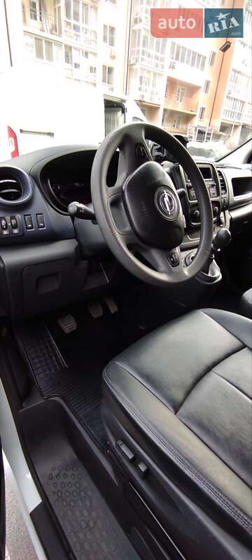 Грузовой фургон Opel Vivaro 2016 в Киеве фото 10 Грузовой фургон Opel Vivaro 2016 в Киеве