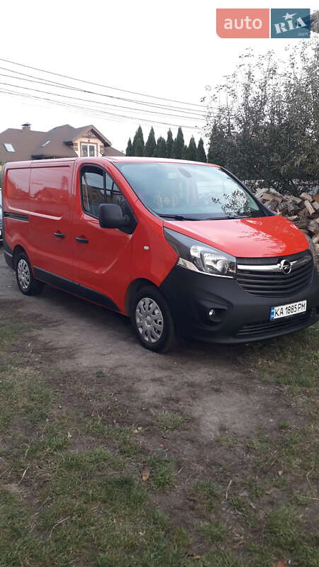 Вантажний фургон Opel Vivaro 2015 в Києві