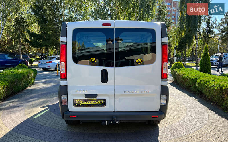 Минивэн Opel Vivaro 2013 в Львове фото 6 Минивэн Opel Vivaro 2013 в Львове