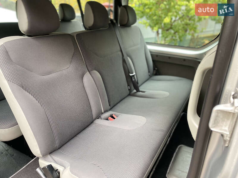 Минивэн Opel Vivaro 2013 в Казатине