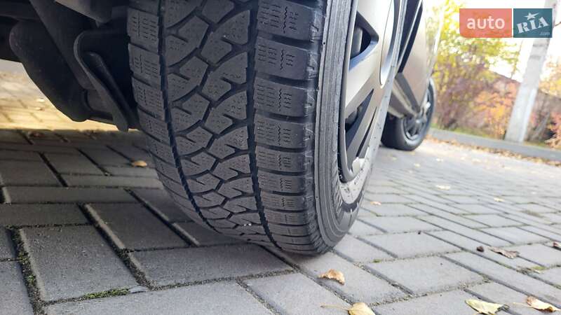 Минивэн Opel Vivaro 2016 в Киеве фото 20 Минивэн Opel Vivaro 2016 в Киеве