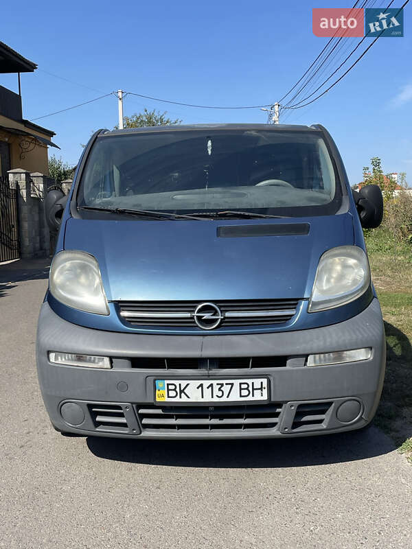 Opel Vivaro 2005 Opel Vivaro 2005