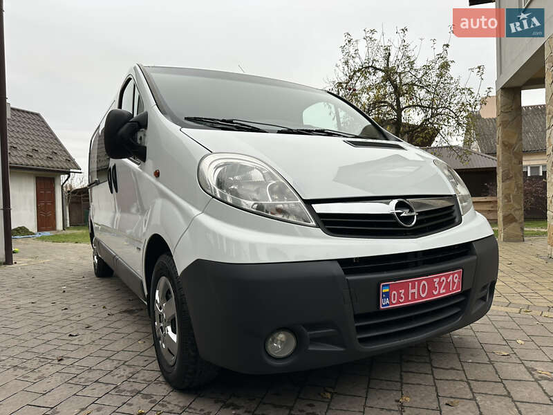Минивэн Opel Vivaro 2011 в Дубно фото 14 Минивэн Opel Vivaro 2011 в Дубно