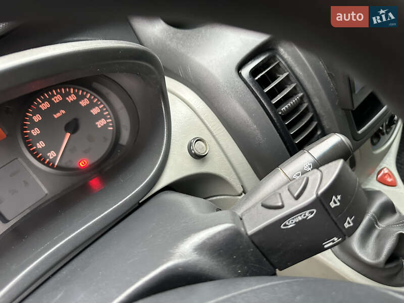 Минивэн Opel Vivaro 2011 в Дубно фото 66 Минивэн Opel Vivaro 2011 в Дубно