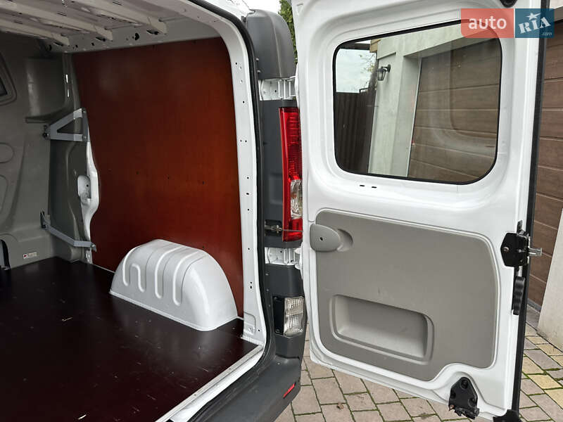 Минивэн Opel Vivaro 2011 в Дубно фото 80 Минивэн Opel Vivaro 2011 в Дубно