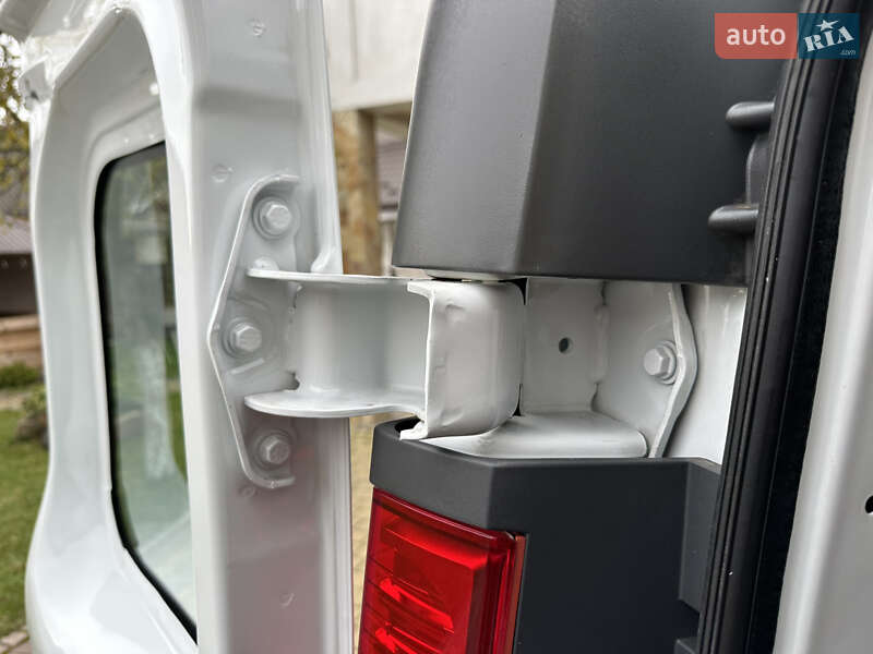 Минивэн Opel Vivaro 2011 в Дубно фото 84 Минивэн Opel Vivaro 2011 в Дубно