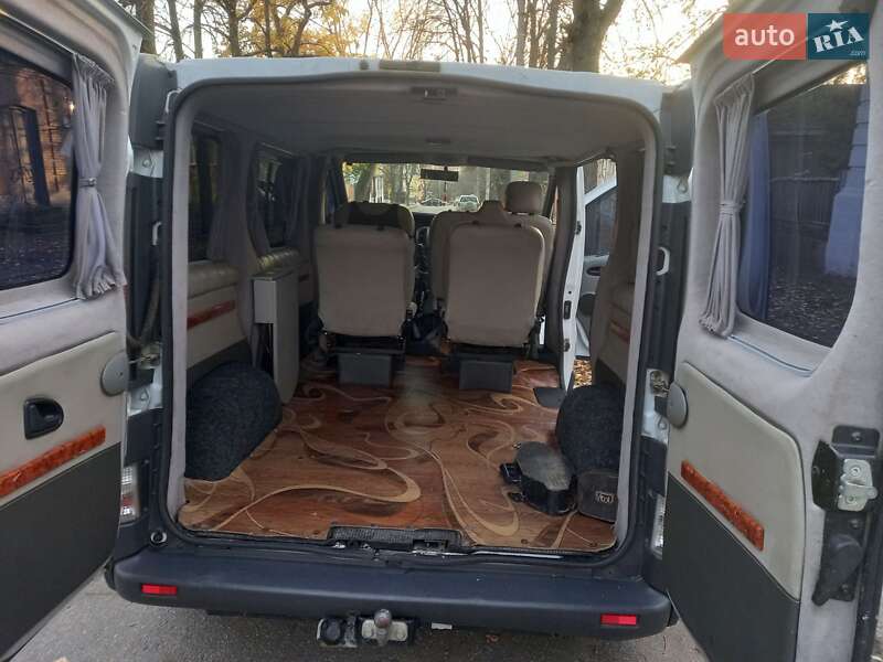 Минивэн Opel Vivaro 2006 в Кропивницком