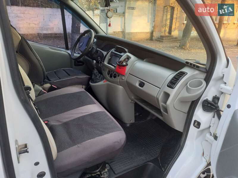 Минивэн Opel Vivaro 2006 в Кропивницком