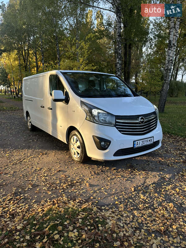 Вантажний фургон Opel Vivaro 2016 в Борисполі