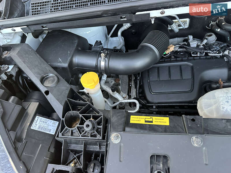 Вантажний фургон Opel Vivaro 2016 в Борисполі