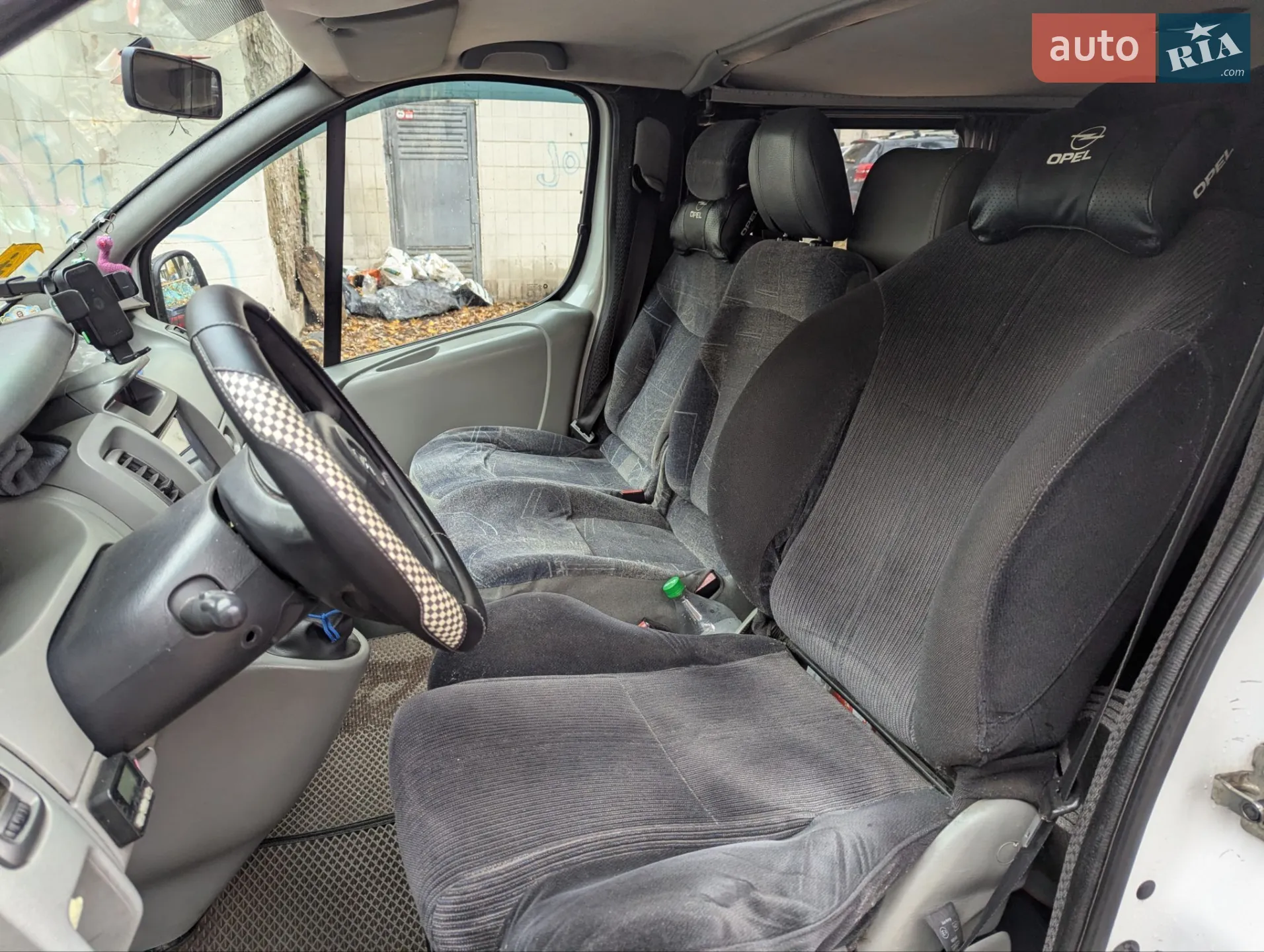 2010 Opel Vivaro - мініатюра 10